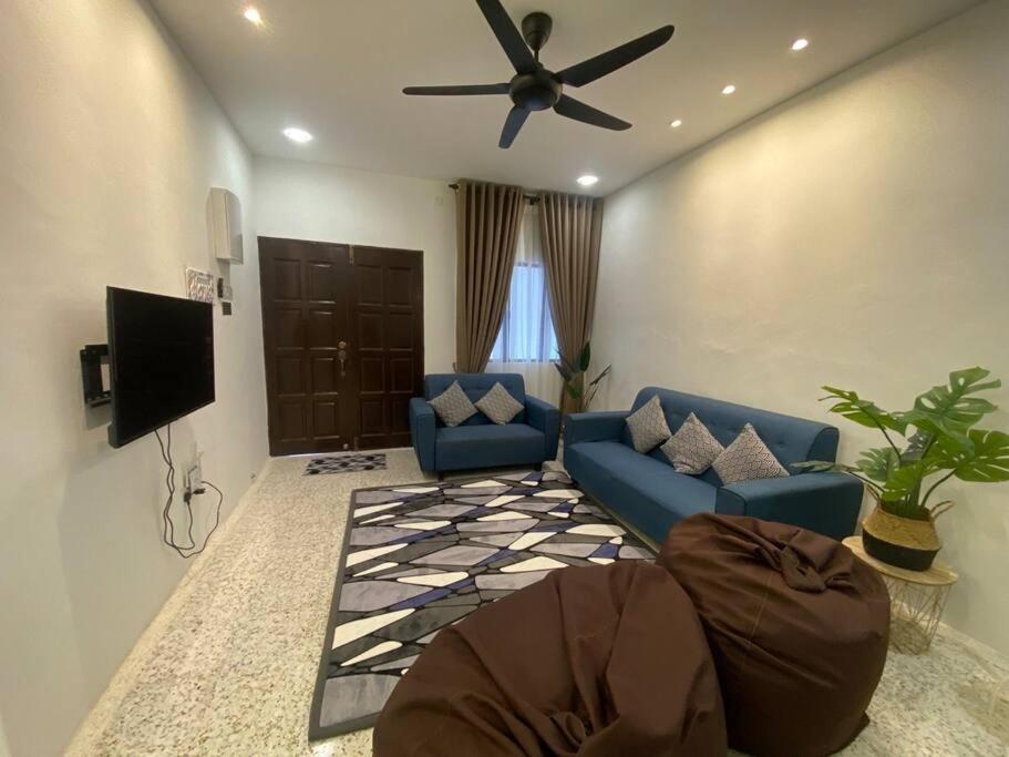 The Lawo Homestay 쿠알라트렝가누 외부 사진