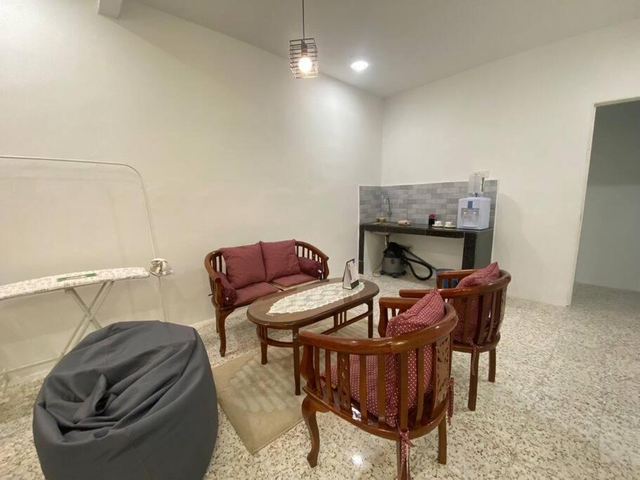The Lawo Homestay 쿠알라트렝가누 외부 사진