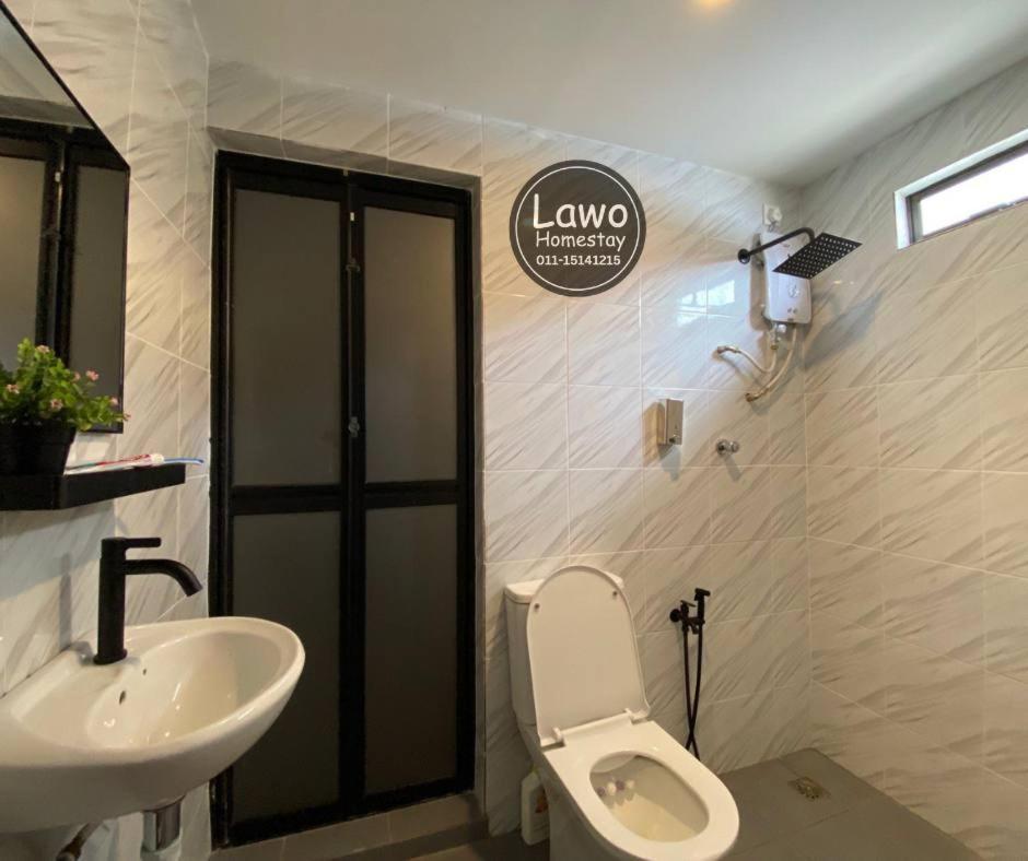 The Lawo Homestay 쿠알라트렝가누 외부 사진